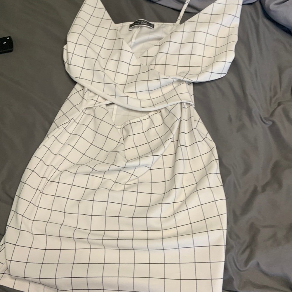 Blue blush white dress